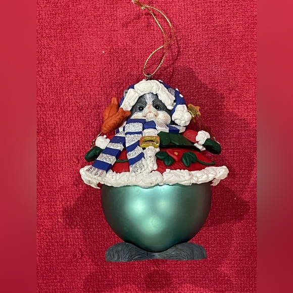 Kitty Cat Christmas Ornament 5”H X 3.5”W - Picture 2 of 6